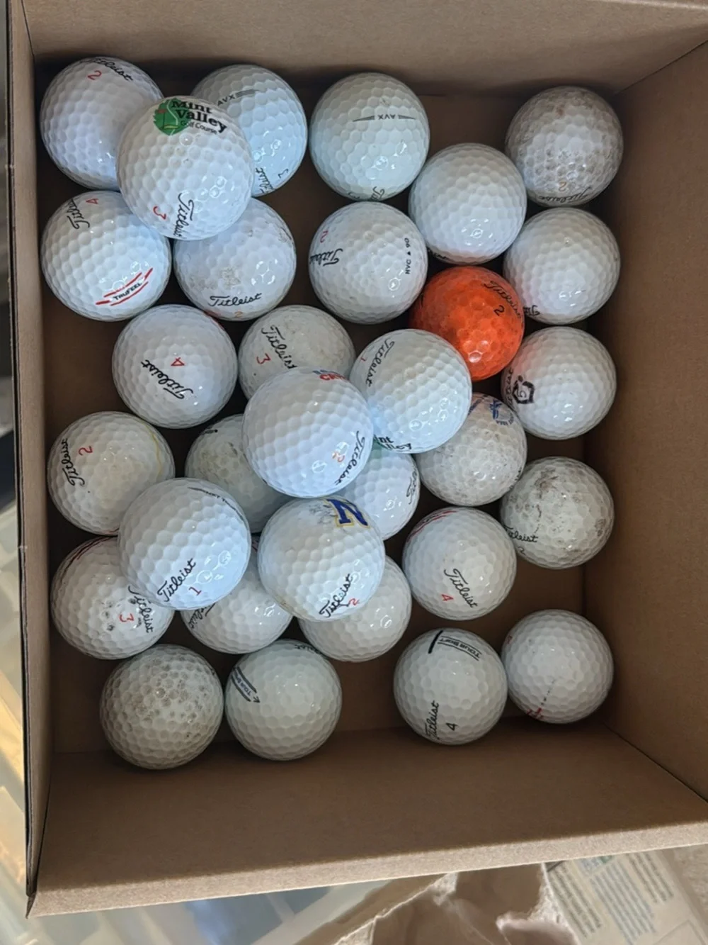 30 Titleist Golf Balls-Mixed Set